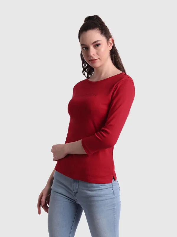 UCB red cotton casual t shirt