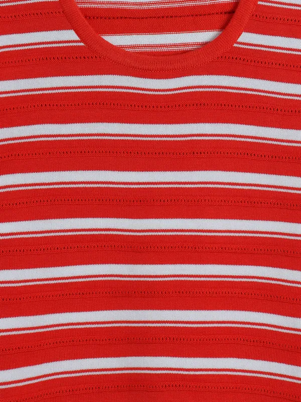 UCB red stripe top