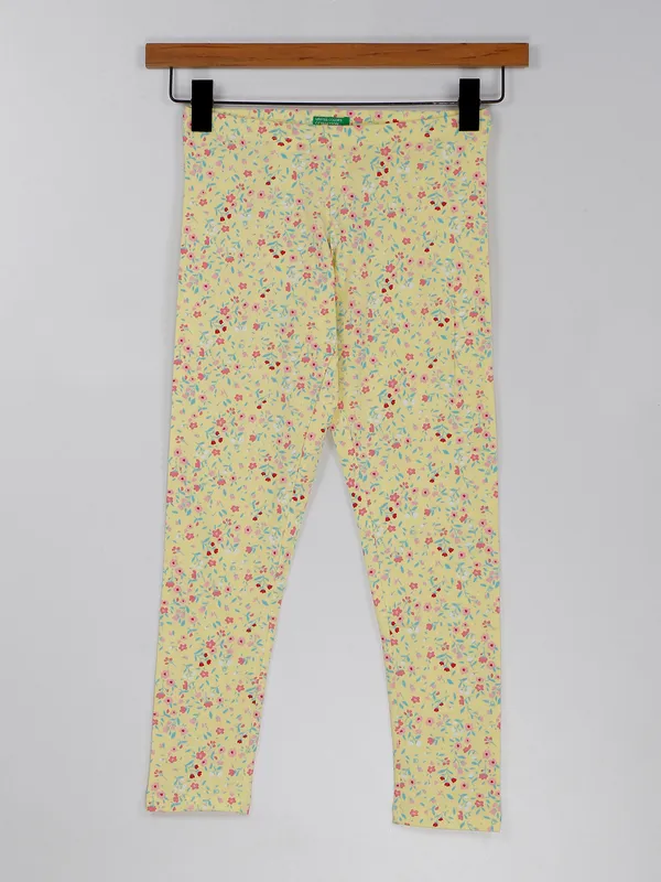 UCB trendy light yellow printed jeggings