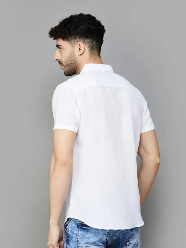 UCB white cotton linen casual shirt