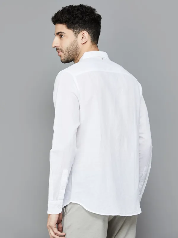 UCB white cotton slim fit shirt for men