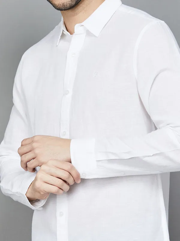UCB white cotton slim fit shirt for men