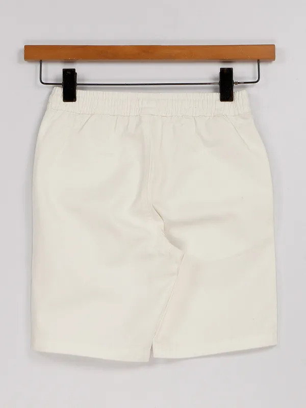 UCB white solid cotton shorts
