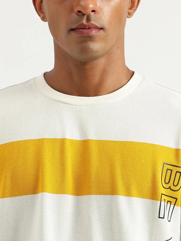 UCB white stripe t shirt