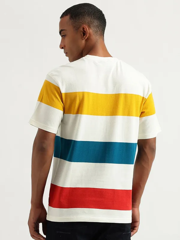 UCB white stripe t shirt