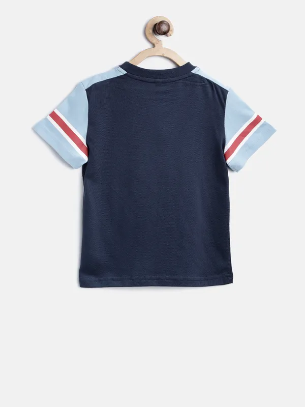 United Colors of Benetton navy t-shirt