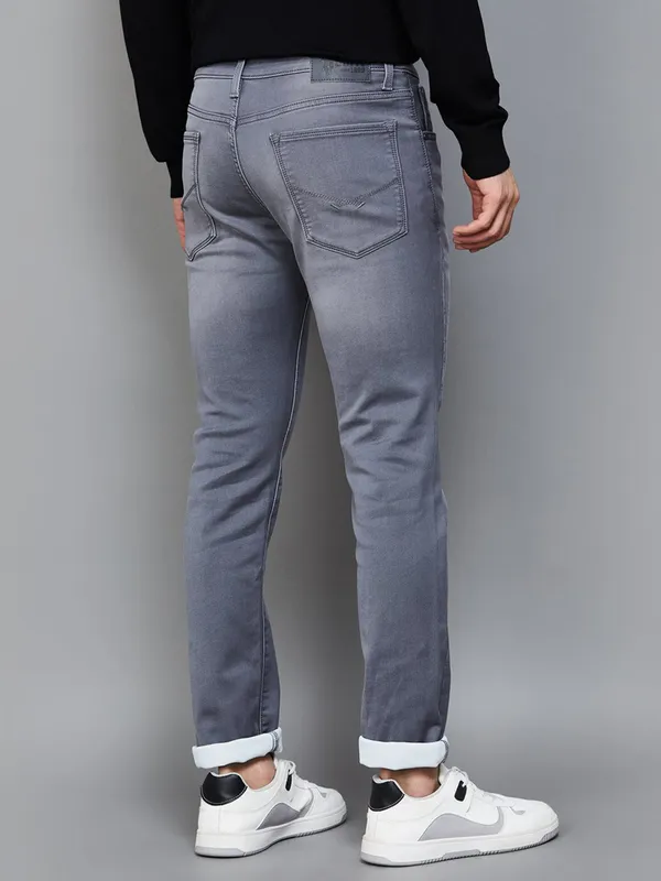 US POLO solid grey tapered fit denim jeans for men