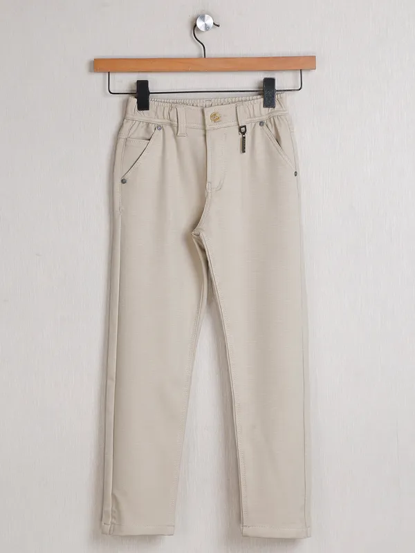 UTEX beige denim solid jeans