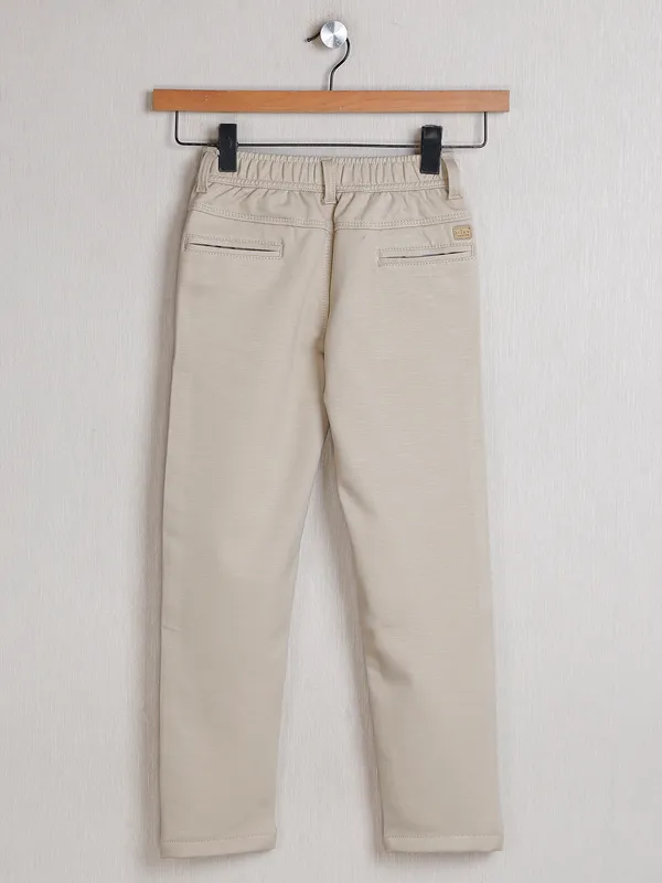 UTEX beige denim solid jeans