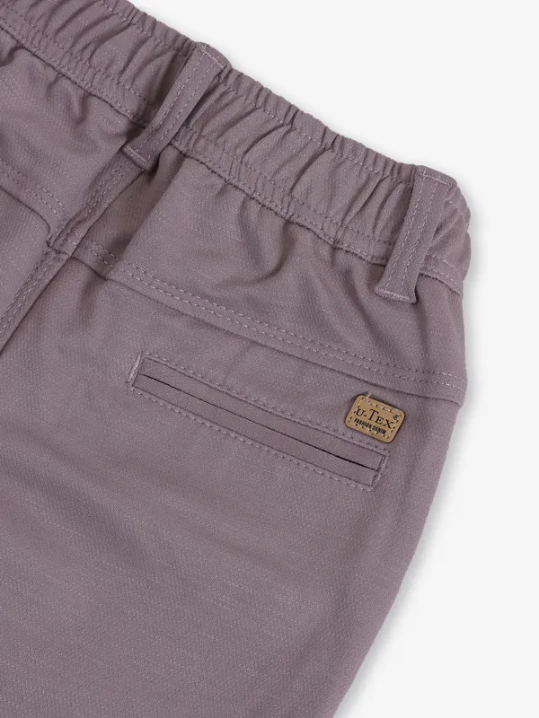 UTEX pink solid slim fit jeans