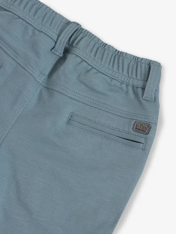 UTEX sky blue solid slim fit jeans