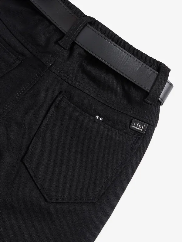UTEX solid black jeans