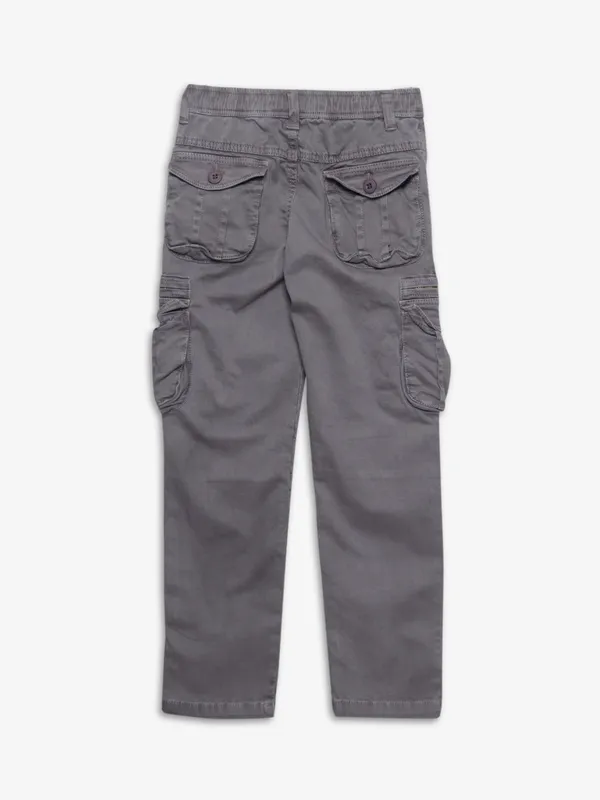 UTEX solid brown cargo jeans