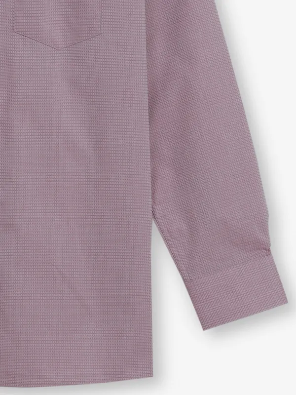 VAN HEUSEN baby pink textured cutaway shirt for men