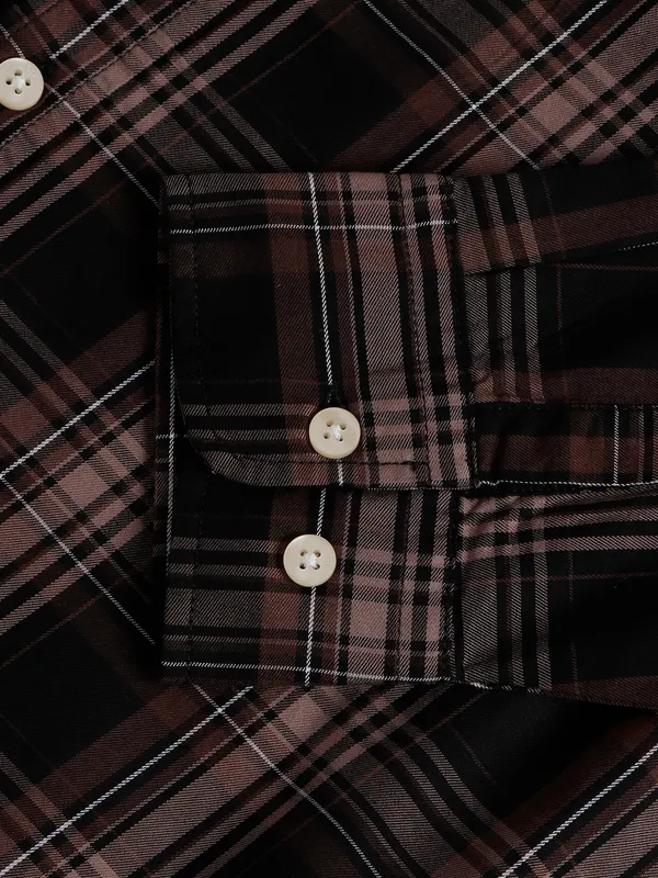 Van Heusen brown cotton checks shirt