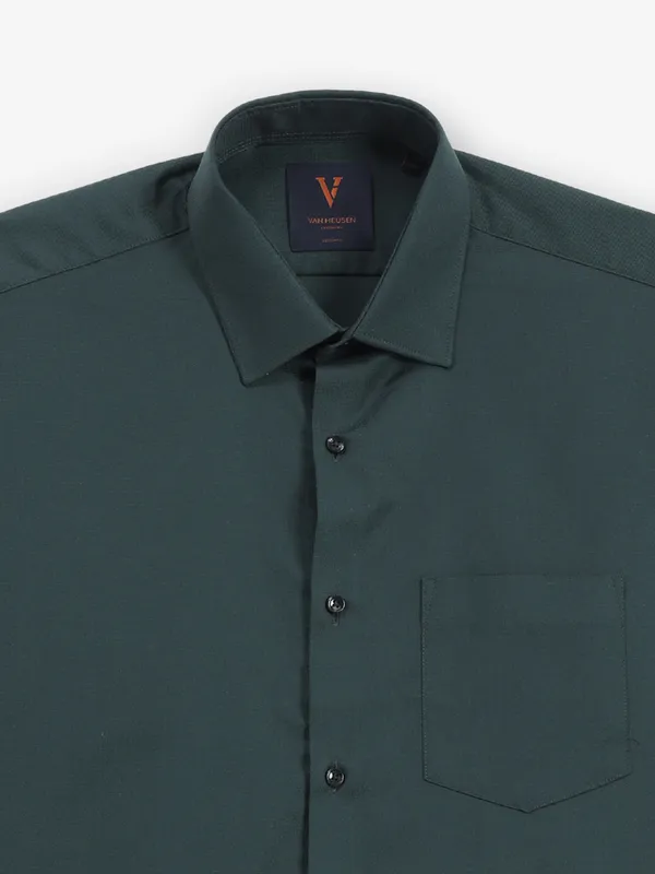 VAN HEUSEN dark green textured casual shirt for men