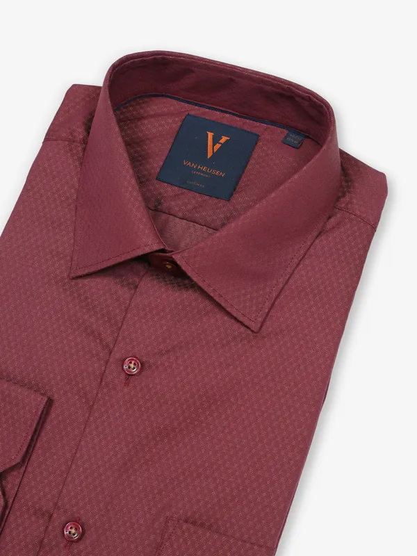 VAN HEUSEN maroon texture cotton shirt