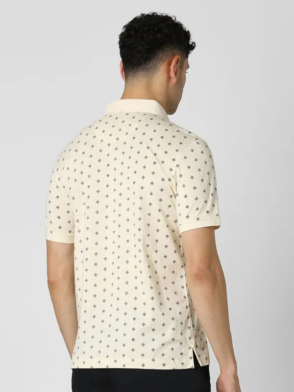 VAN HEUSEN printed cream cotton slim fit t-shirt