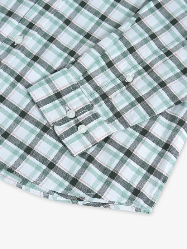 Van Heusen white and green checks shirt