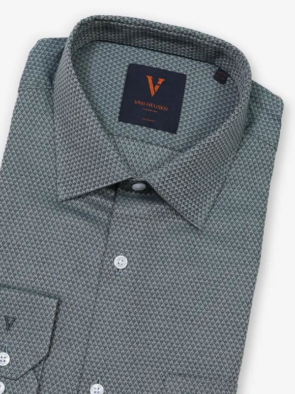 VAN HUESEN forest green printed formal wear slim fit shirt