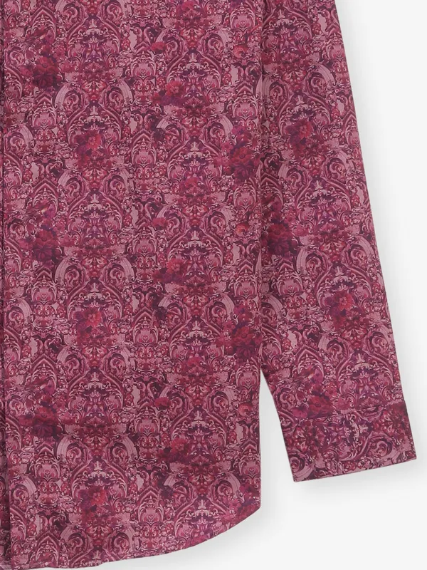 VAN HUESEN printed maroon cotton shirt