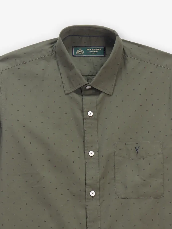 VAN HUESEN printed olive cotton casual shirt