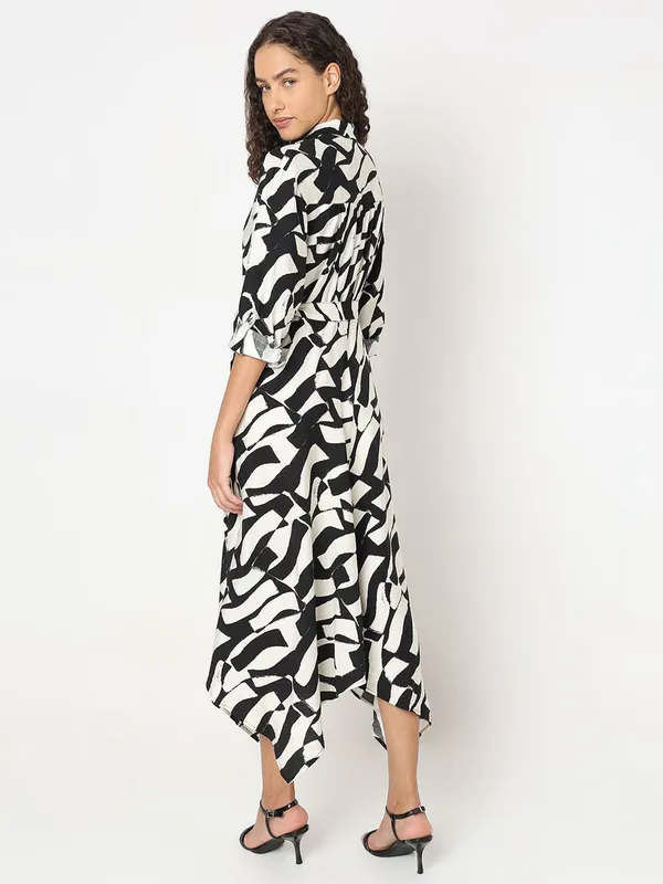 VERO MODA black abstract printed shirt dress