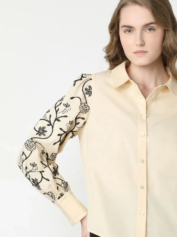 VERO MODA khaki cotton embroidery shirt