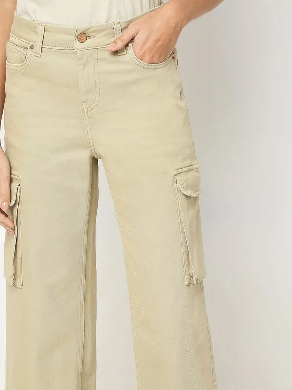 VERO MODA solid beige high rise denim jeans