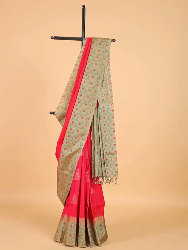 Versatile megenta silk printed saree