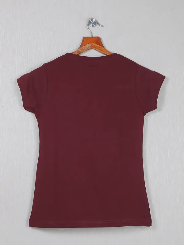 Wat a Gal maroon cotton top for women