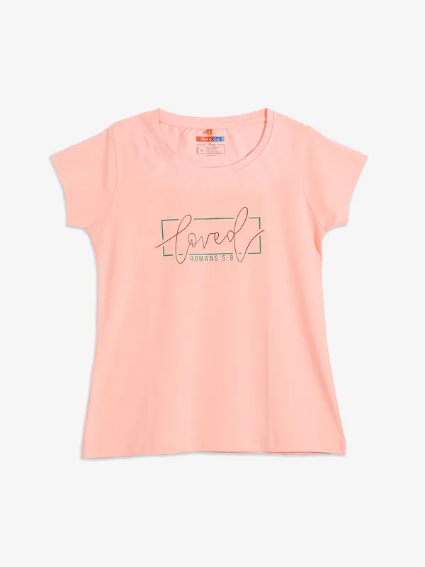 Wat a Gal printed peach t shirt