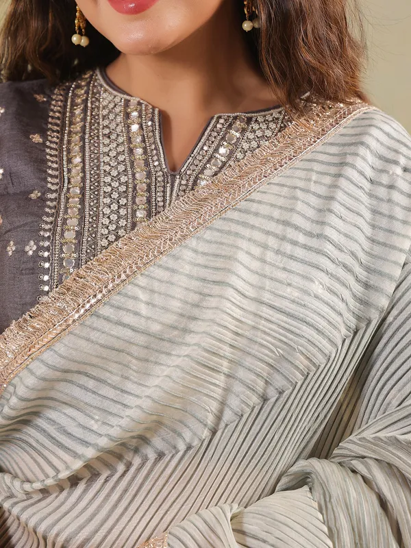 Wedding style grey printed tusser silk saree
