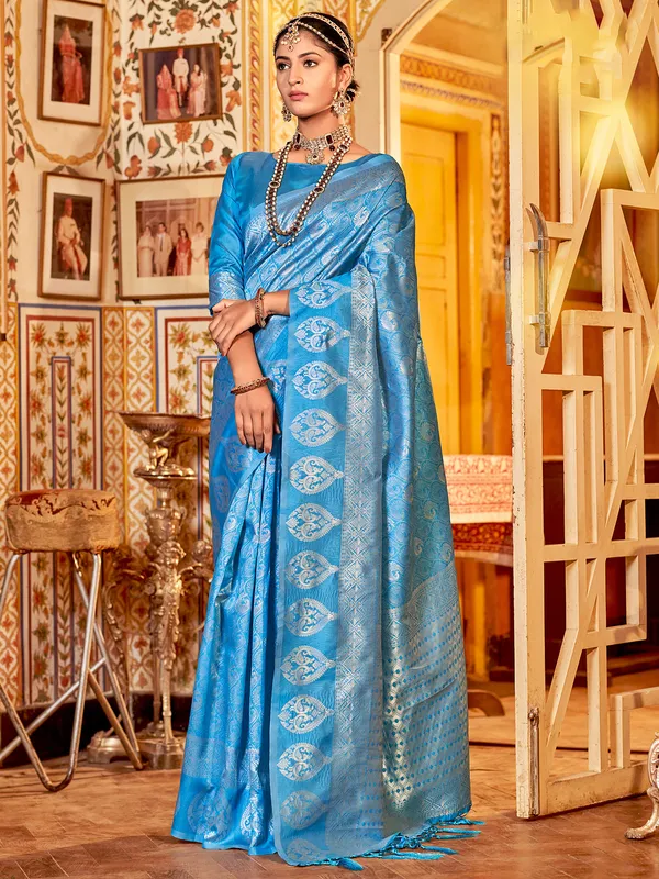 Wedding wear blue shaded silk saree