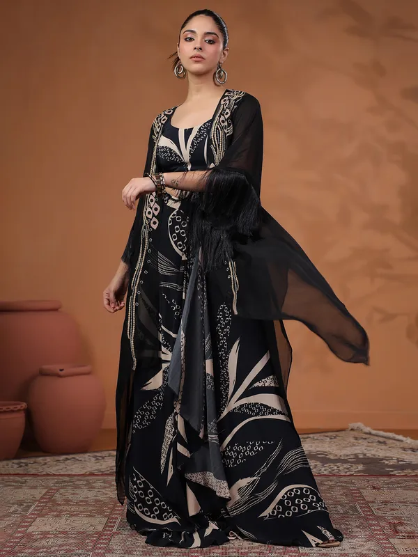 Western style black deigner suit with shrug