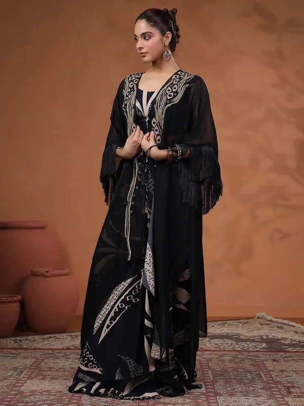 Western style black deigner suit with shrug