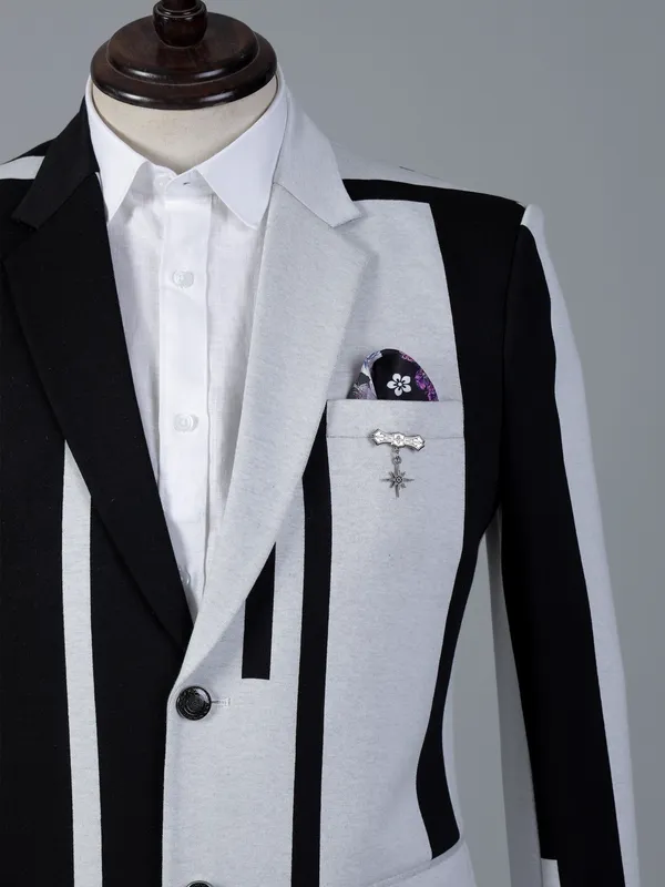 White and black color block style cotton blazer