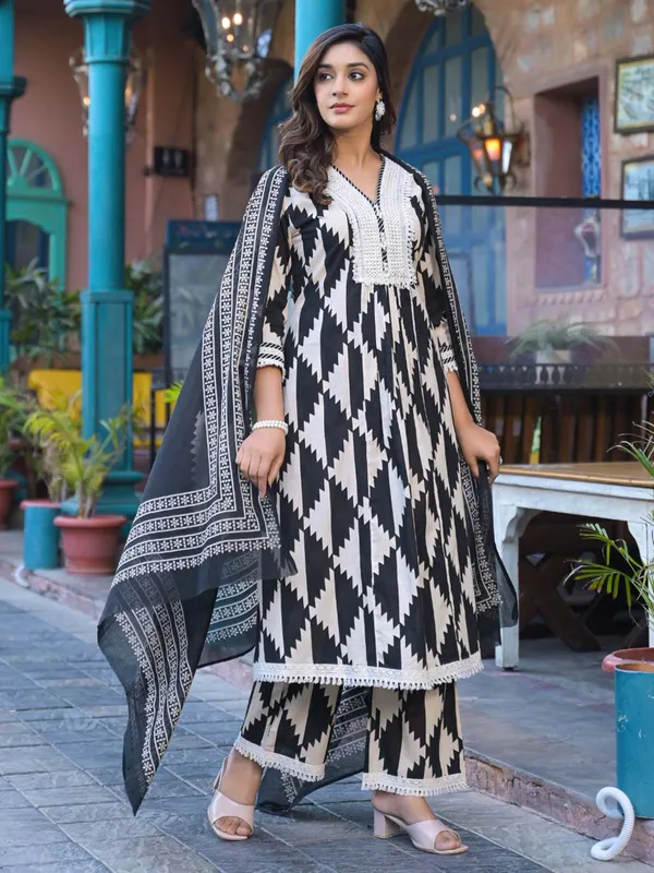 White and black cotton kurti set for women