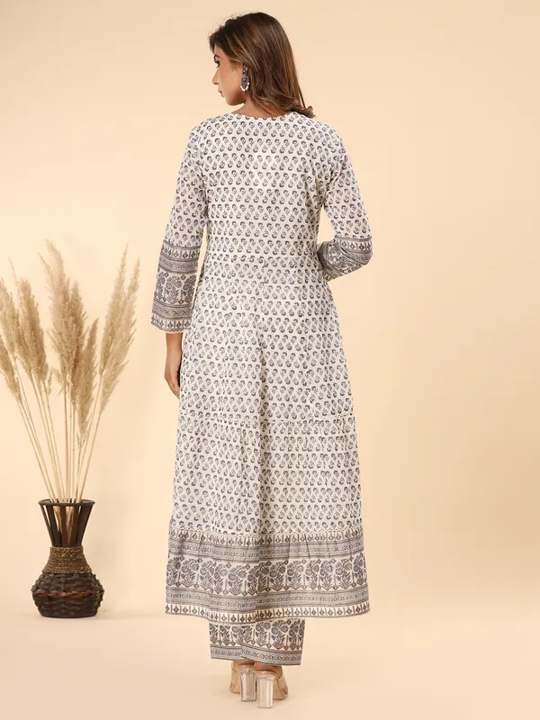White and blue kurti set in printed