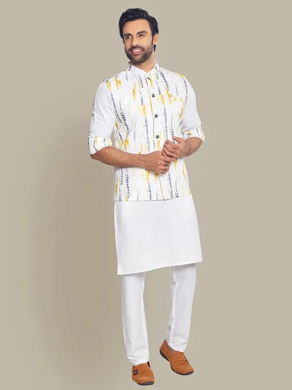 White and grey cotton waistcoat set