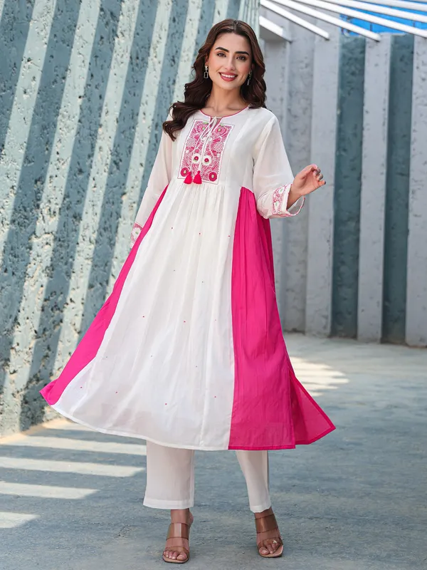 White and pink cotton kurti set for women