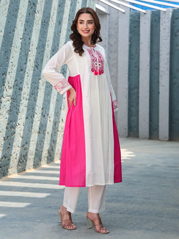 White and pink cotton kurti set for women