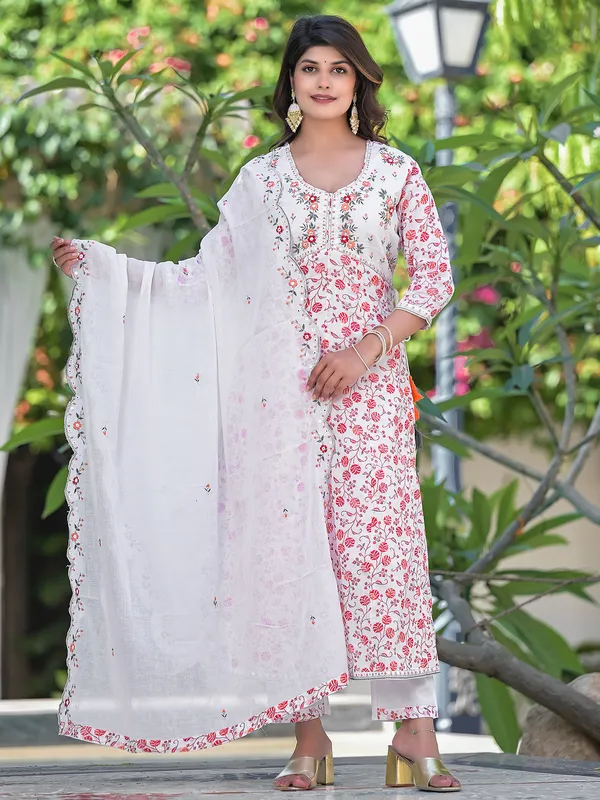 White and pink printed kurti set