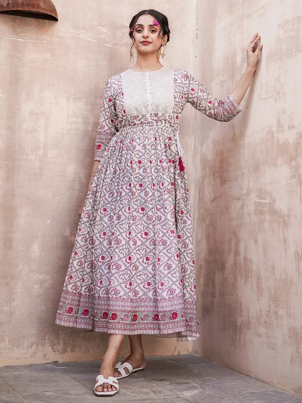 White and red cotton printed kurti