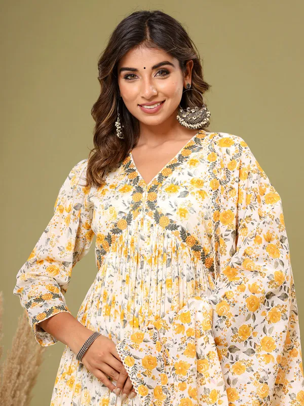 White and yellow cotton kurti set