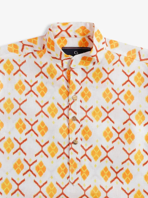 White and yellow printed kurta