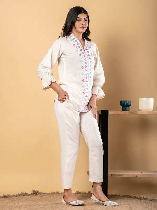 White cotton embroidered co ord set