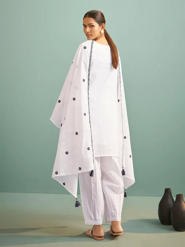 White cotton kurti set for women