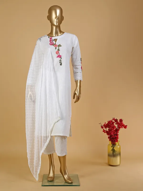 White cotton kurti set with dupatta