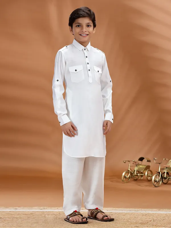 White cotton pathani kurta set for boys